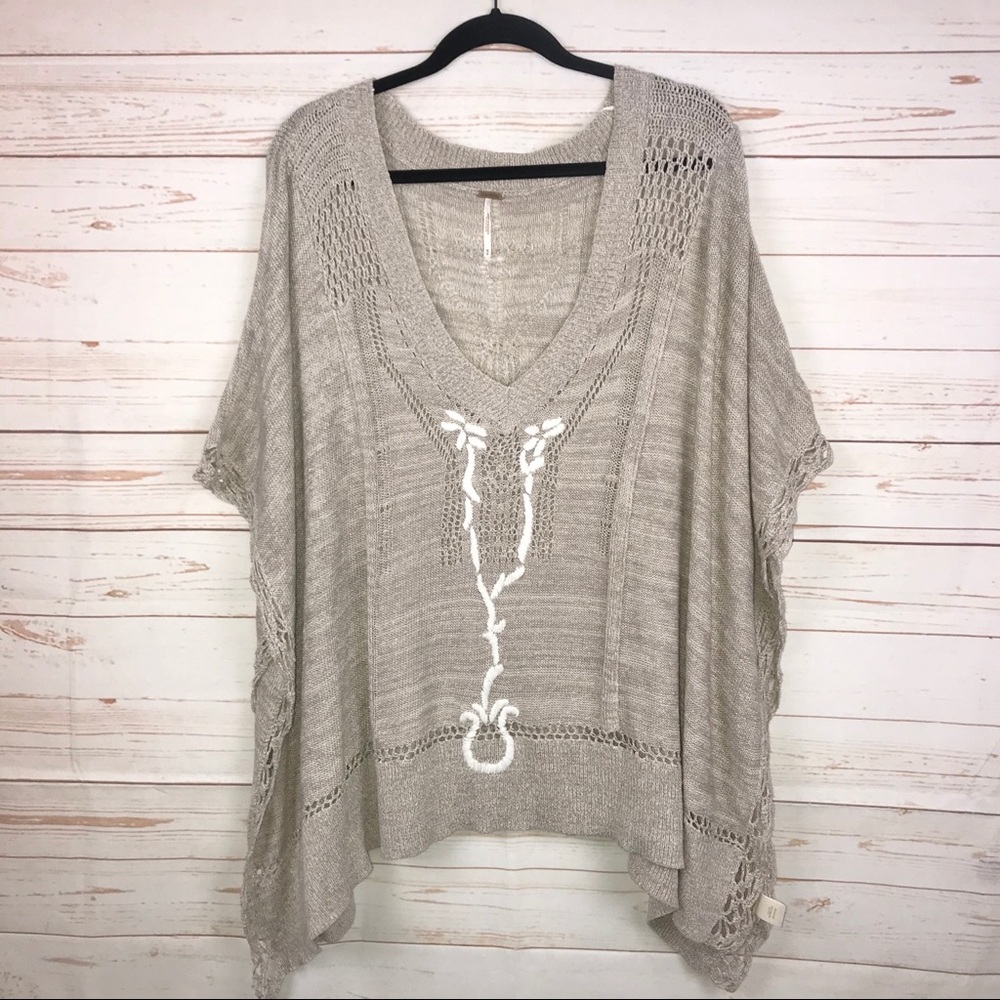 Free People Kona Pointelle Crochet Tan Knit Poncho - Picture 2 of 8